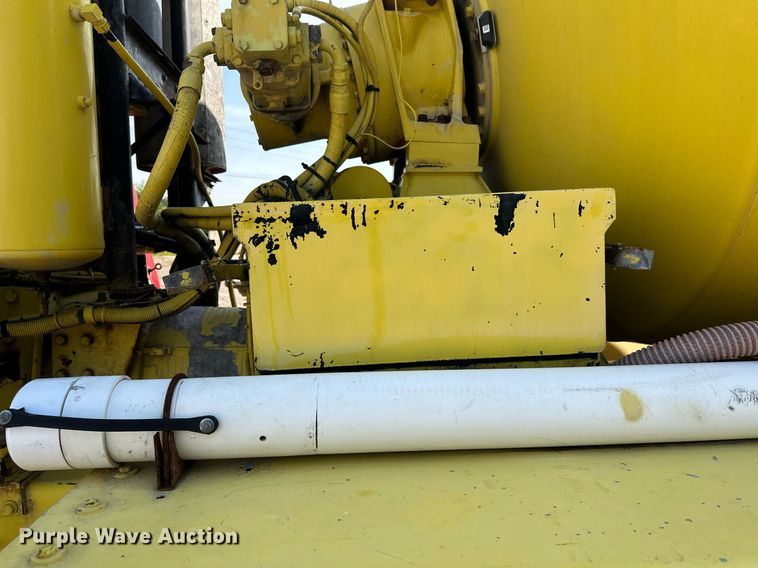 image for item DT6271 2007 Terex Advance 613410APPT61211 ready mix truck