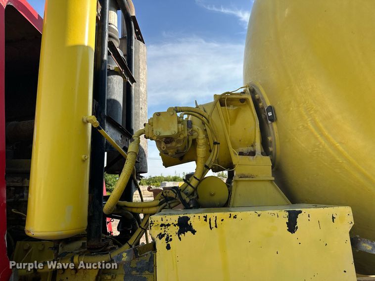image for item DT6271 2007 Terex Advance 613410APPT61211 ready mix truck