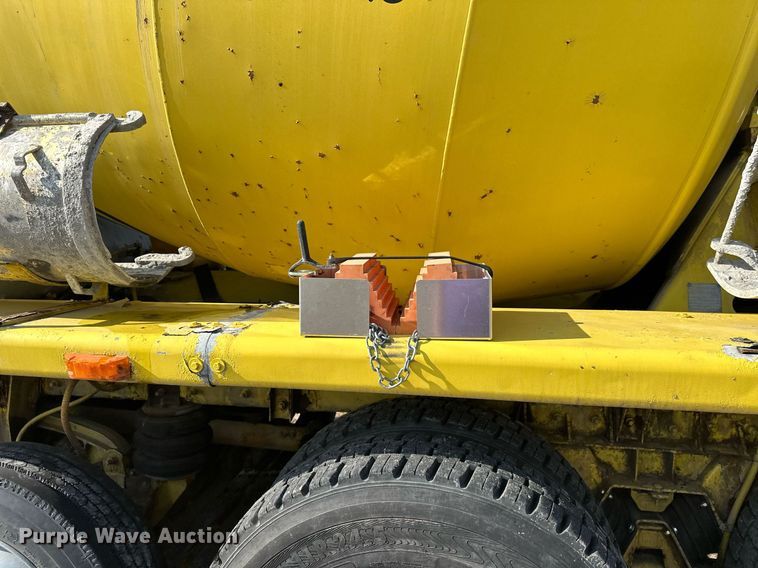 image for item DT6271 2007 Terex Advance 613410APPT61211 ready mix truck