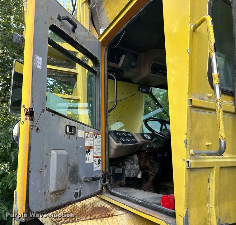 image for item DT6271 2007 Terex Advance 613410APPT61211 ready mix truck