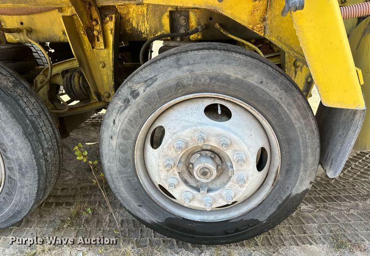 image for item DT6271 2007 Terex Advance 613410APPT61211 ready mix truck