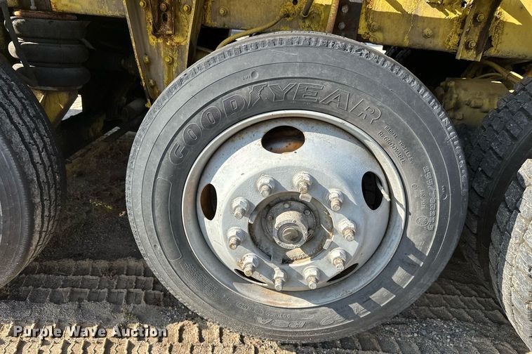 image for item DT6271 2007 Terex Advance 613410APPT61211 ready mix truck