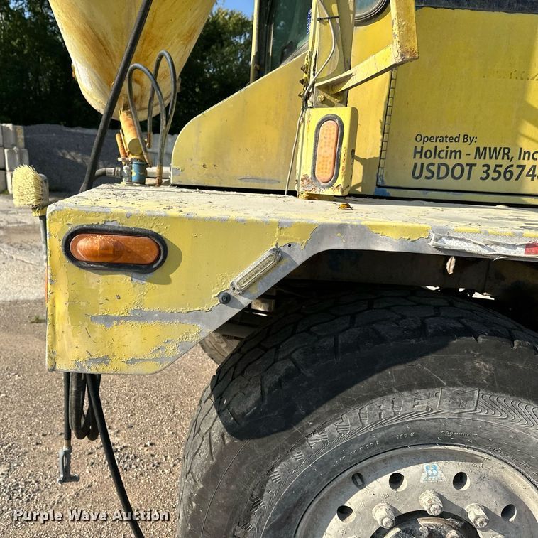 image for item DT6272 2013 Terex Advance FDB6000 ready mix truck