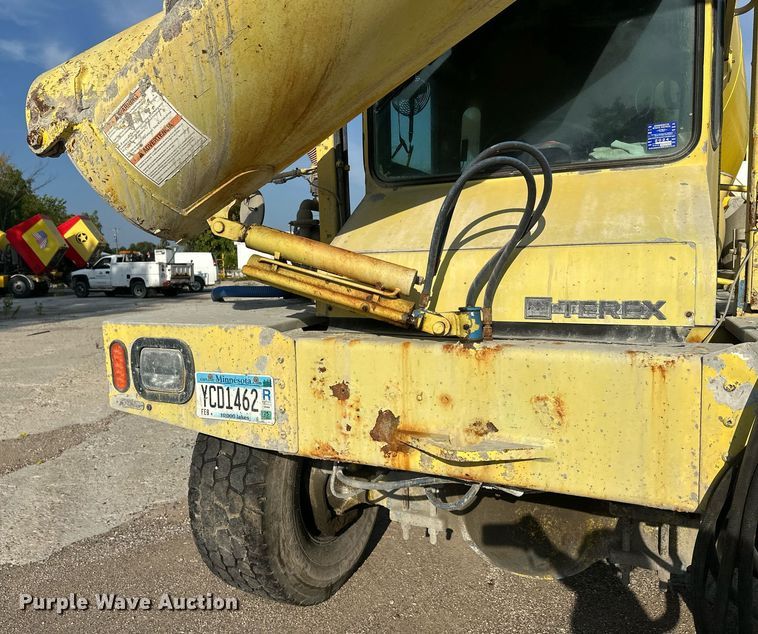 image for item DT6272 2013 Terex Advance FDB6000 ready mix truck