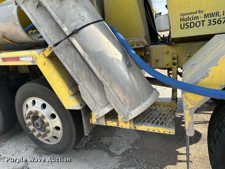 image for item DT6272 2013 Terex Advance FDB6000 ready mix truck