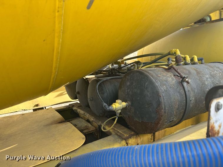 image for item DT6272 2013 Terex Advance FDB6000 ready mix truck