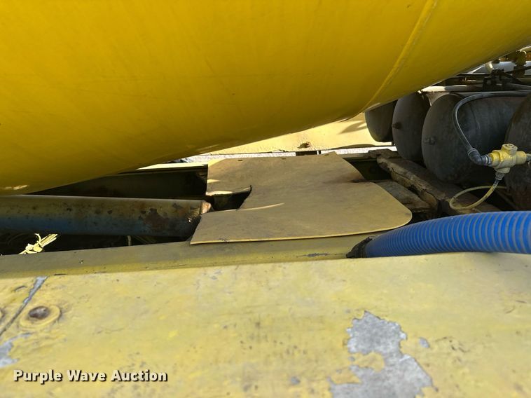 image for item DT6272 2013 Terex Advance FDB6000 ready mix truck