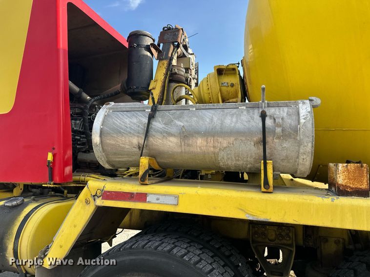 image for item DT6272 2013 Terex Advance FDB6000 ready mix truck