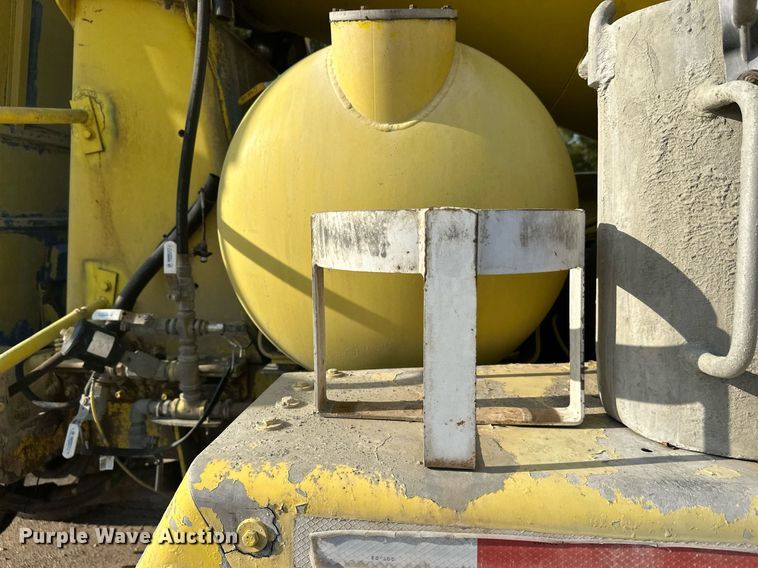 image for item DT6272 2013 Terex Advance FDB6000 ready mix truck