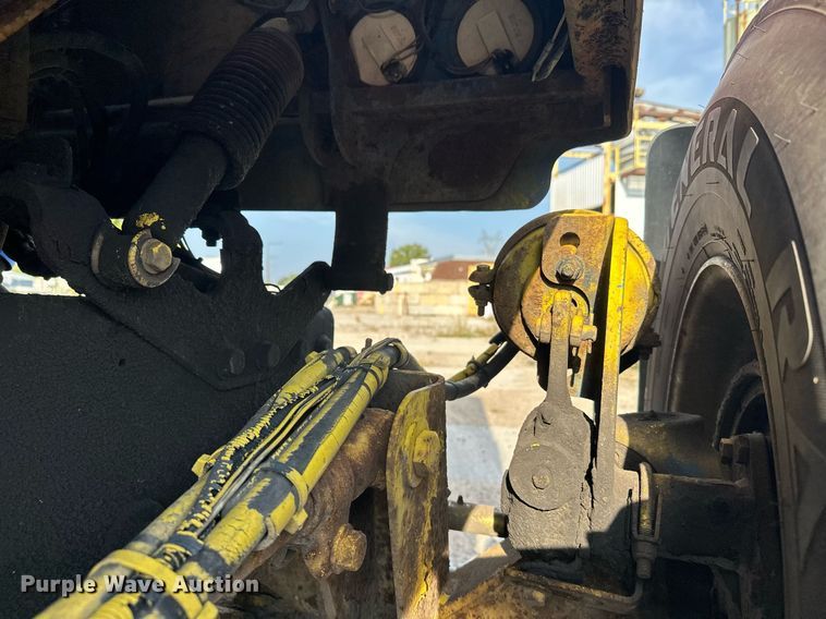 image for item DT6272 2013 Terex Advance FDB6000 ready mix truck