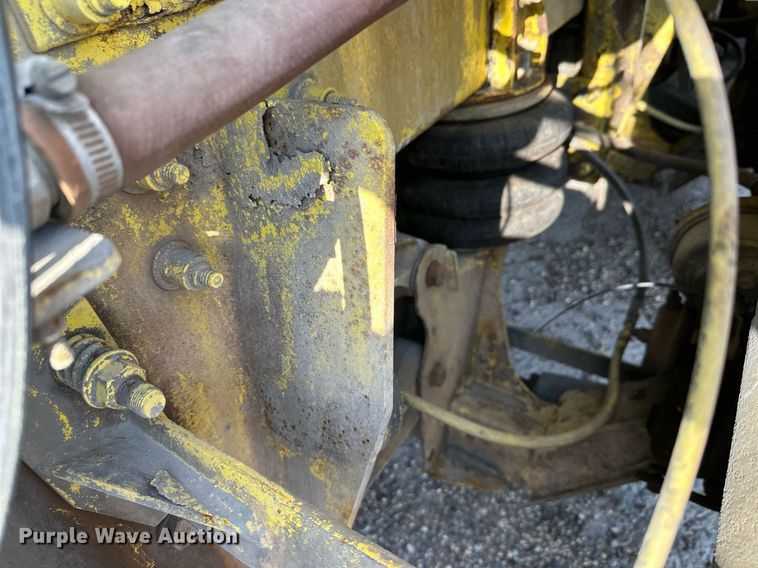 image for item DT6272 2013 Terex Advance FDB6000 ready mix truck