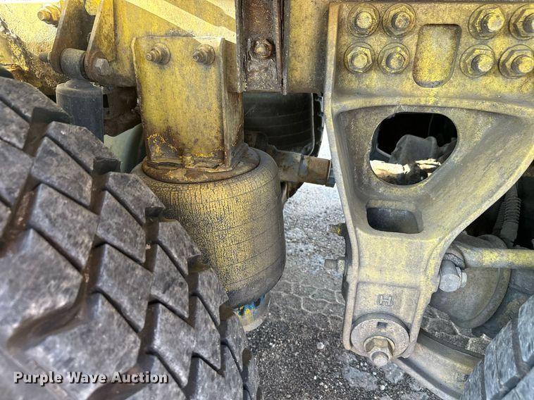 image for item DT6272 2013 Terex Advance FDB6000 ready mix truck