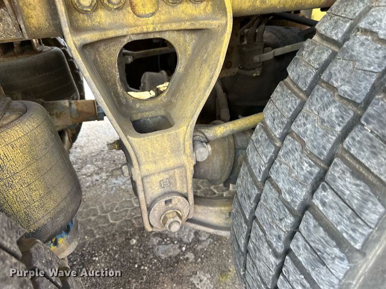 image for item DT6272 2013 Terex Advance FDB6000 ready mix truck