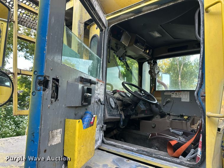 image for item DT6272 2013 Terex Advance FDB6000 ready mix truck