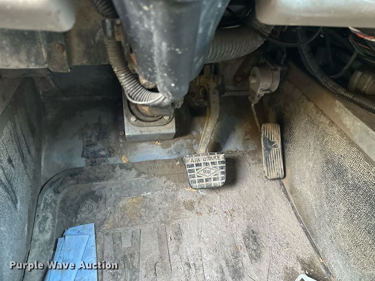 image for item DT6272 2013 Terex Advance FDB6000 ready mix truck