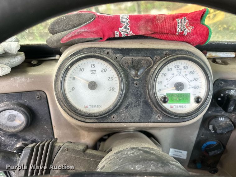 image for item DT6272 2013 Terex Advance FDB6000 ready mix truck