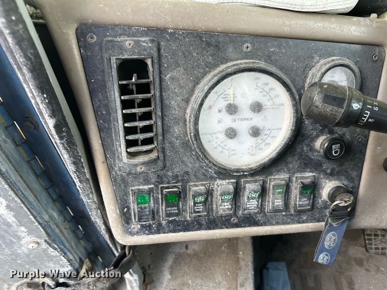 image for item DT6272 2013 Terex Advance FDB6000 ready mix truck