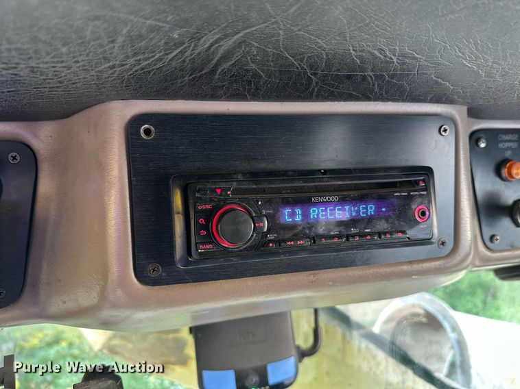 image for item DT6272 2013 Terex Advance FDB6000 ready mix truck