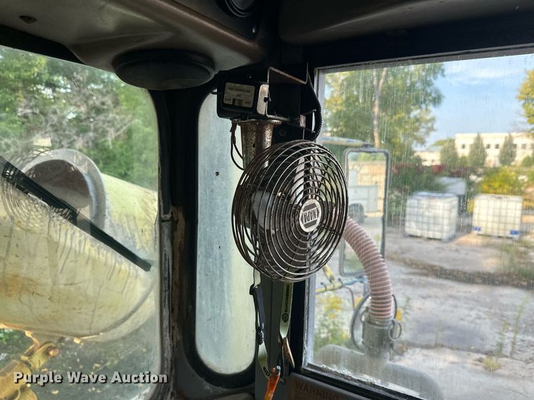 image for item DT6272 2013 Terex Advance FDB6000 ready mix truck