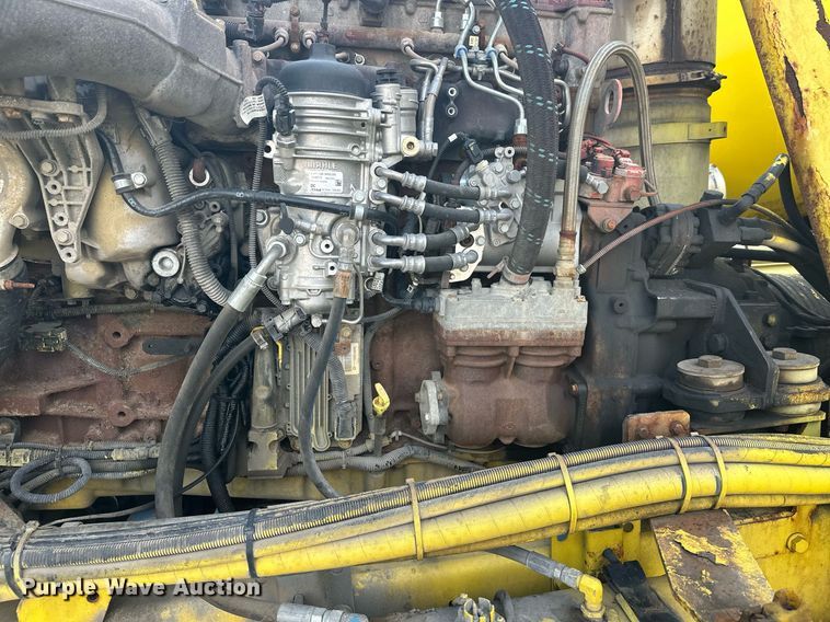 image for item DT6272 2013 Terex Advance FDB6000 ready mix truck