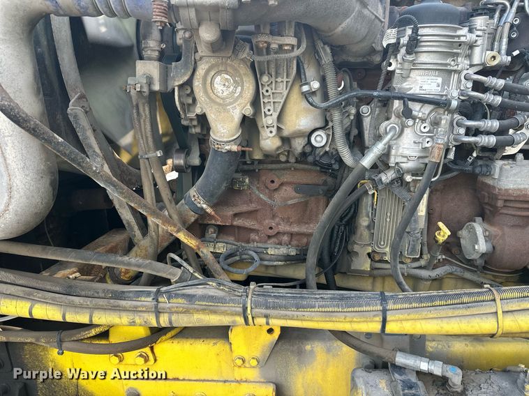 image for item DT6272 2013 Terex Advance FDB6000 ready mix truck