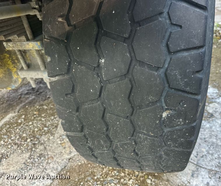 image for item DT6272 2013 Terex Advance FDB6000 ready mix truck