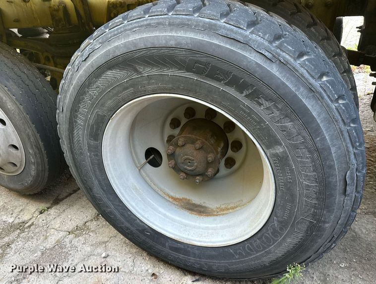 image for item DT6272 2013 Terex Advance FDB6000 ready mix truck