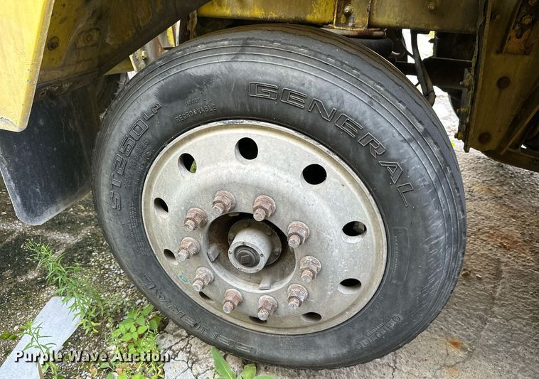 image for item DT6272 2013 Terex Advance FDB6000 ready mix truck