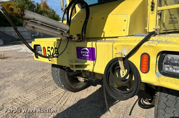 image for item DT6273 2007 Terex Advance C13335A6610 ready mix truck