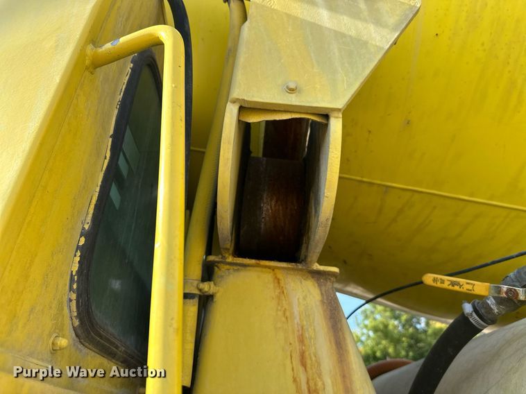 image for item DT6273 2007 Terex Advance C13335A6610 ready mix truck