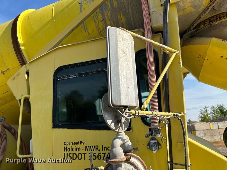 image for item DT6273 2007 Terex Advance C13335A6610 ready mix truck