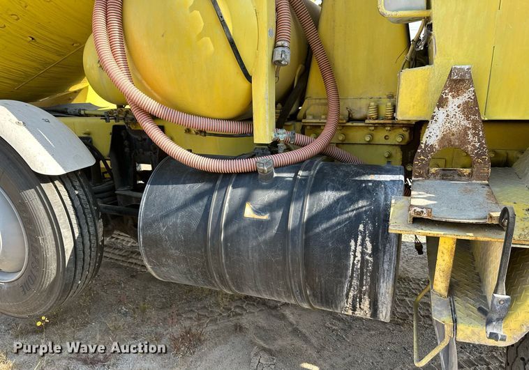 image for item DT6273 2007 Terex Advance C13335A6610 ready mix truck