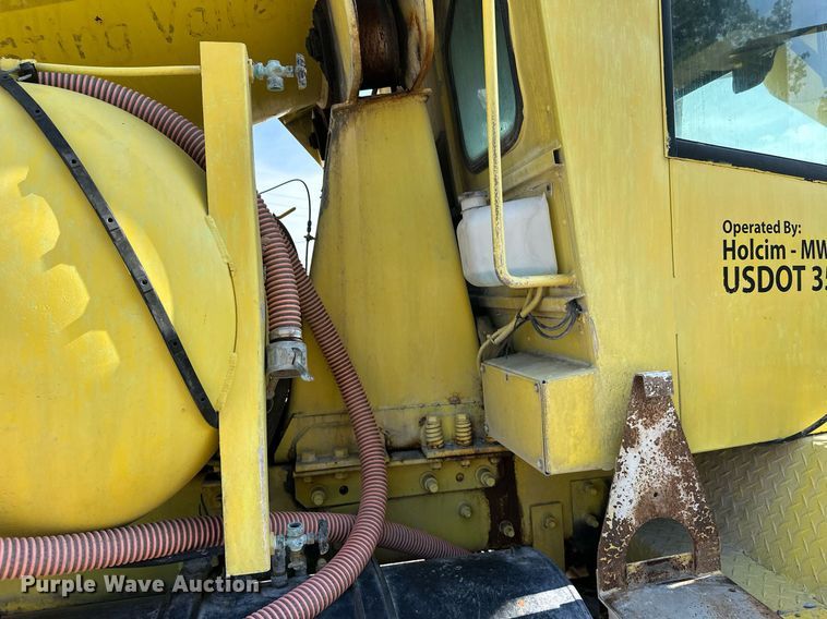 image for item DT6273 2007 Terex Advance C13335A6610 ready mix truck