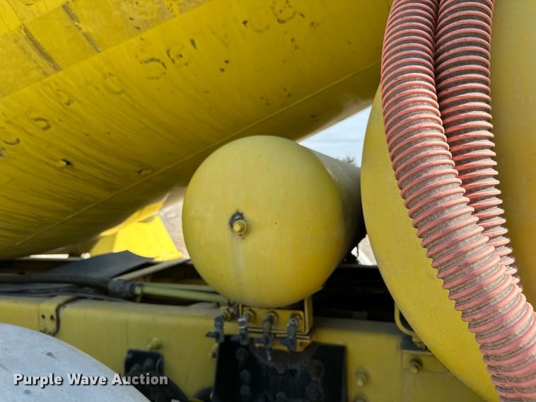 image for item DT6273 2007 Terex Advance C13335A6610 ready mix truck