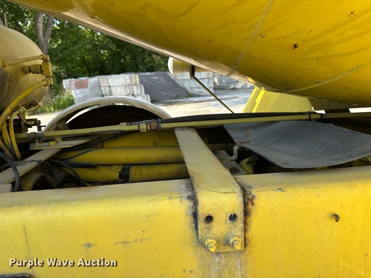 image for item DT6273 2007 Terex Advance C13335A6610 ready mix truck