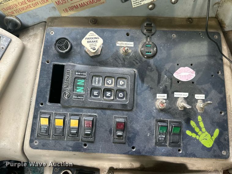 image for item DT6273 2007 Terex Advance C13335A6610 ready mix truck