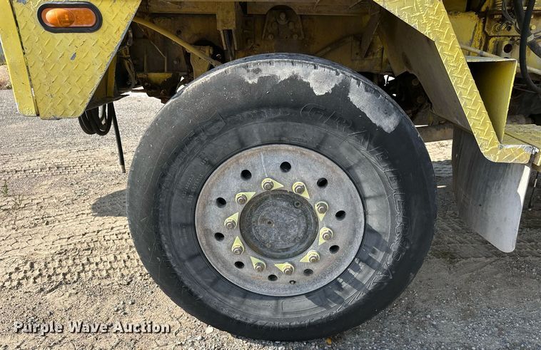 image for item DT6273 2007 Terex Advance C13335A6610 ready mix truck