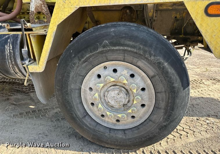 image for item DT6273 2007 Terex Advance C13335A6610 ready mix truck