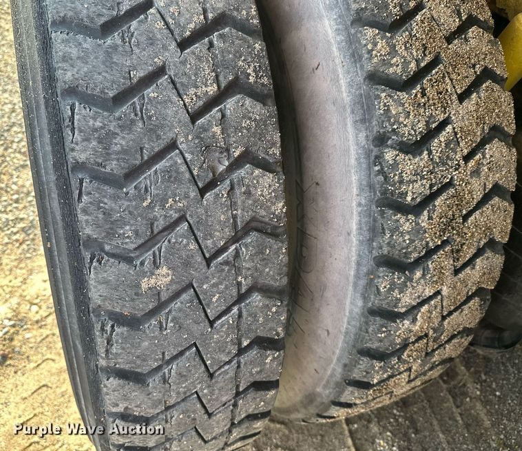 image for item DT6273 2007 Terex Advance C13335A6610 ready mix truck