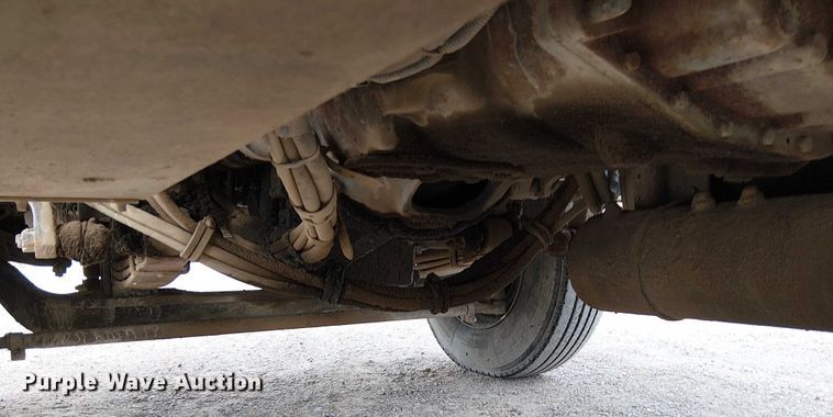 image for item DT6275 2000 Kenworth W900B truck cab and chassis