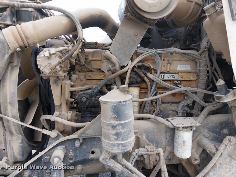 image for item DT6275 2000 Kenworth W900B truck cab and chassis