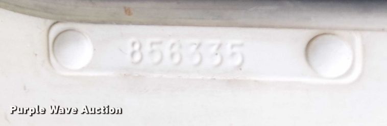 image for item DT6275 2000 Kenworth W900B truck cab and chassis