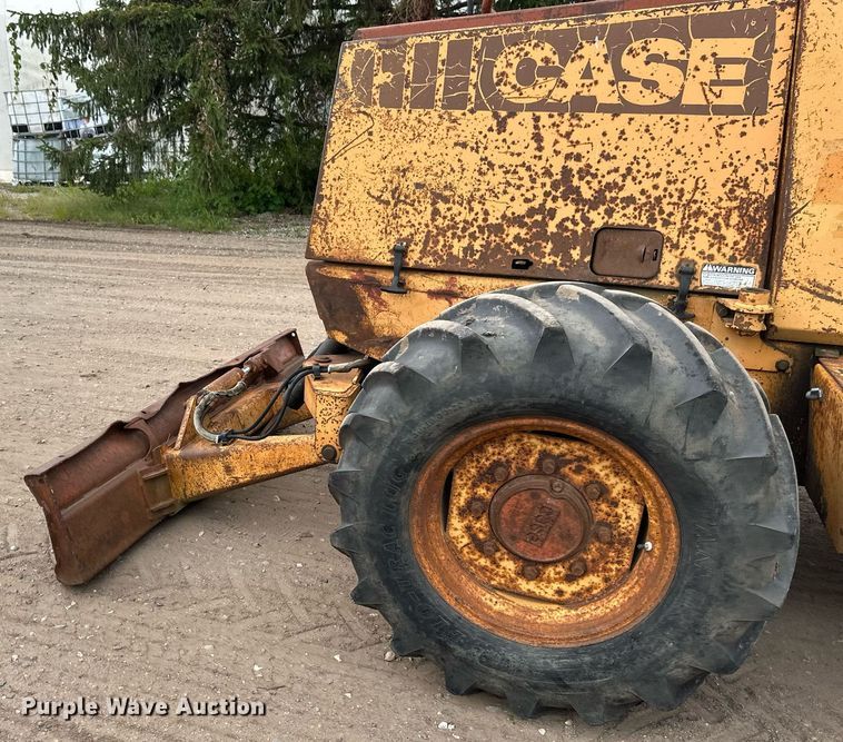 image for item DT6279 Case 760 Trencher