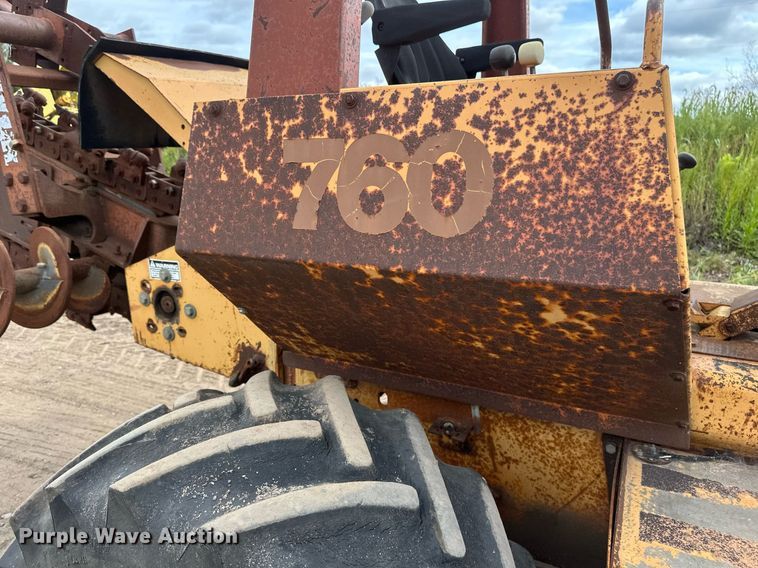 image for item DT6279 Case 760 Trencher