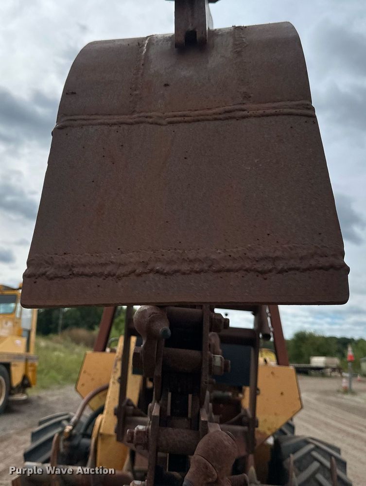 image for item DT6279 Case 760 Trencher