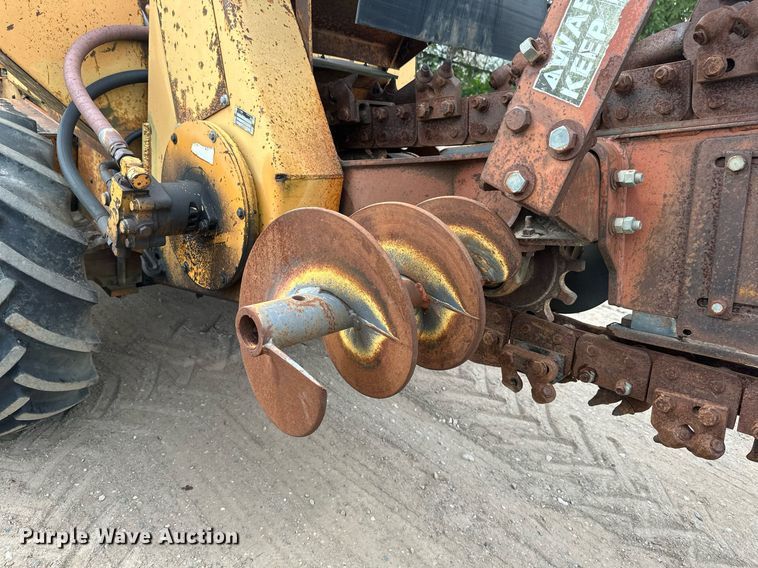 image for item DT6279 Case 760 Trencher