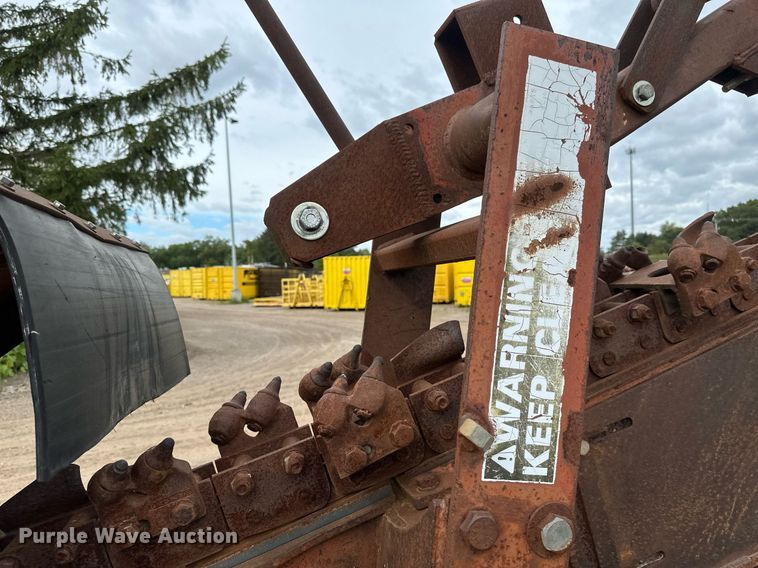 image for item DT6279 Case 760 Trencher