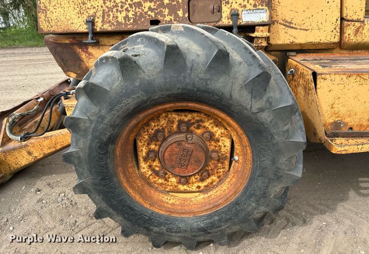 image for item DT6279 Case 760 Trencher