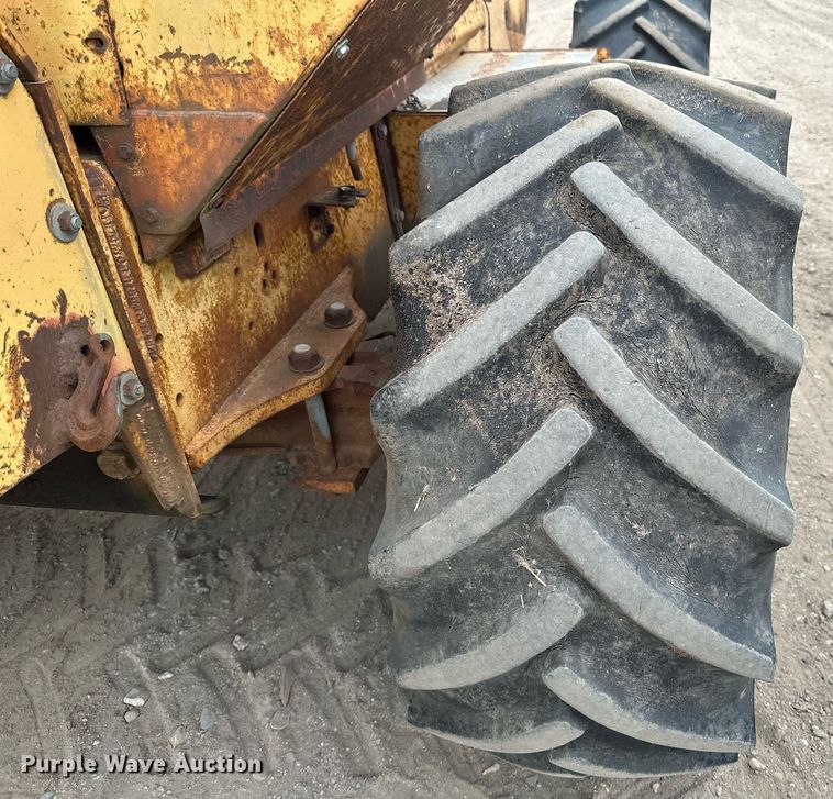 image for item DT6279 Case 760 Trencher