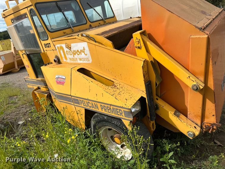 image for item DT6283 Elgin Pellican street sweeper